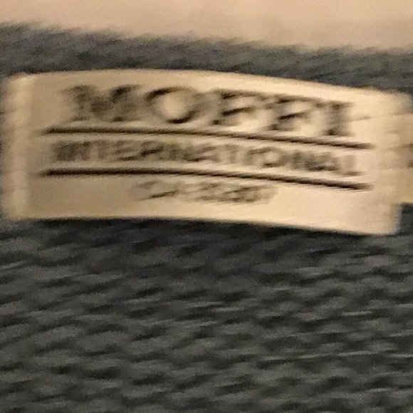 Moffi International Knit Cardigan - Picture 3 of 11